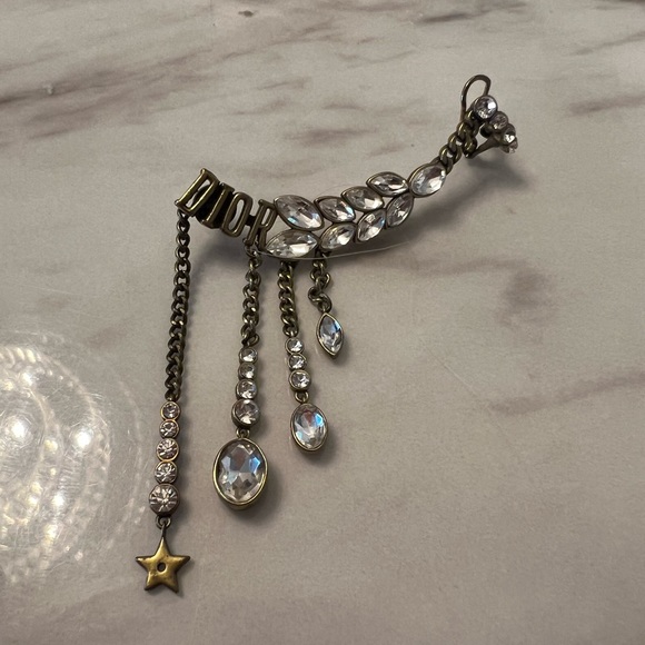 Dior Crystal Ear Climber / Cuff - Picture 4 of 9